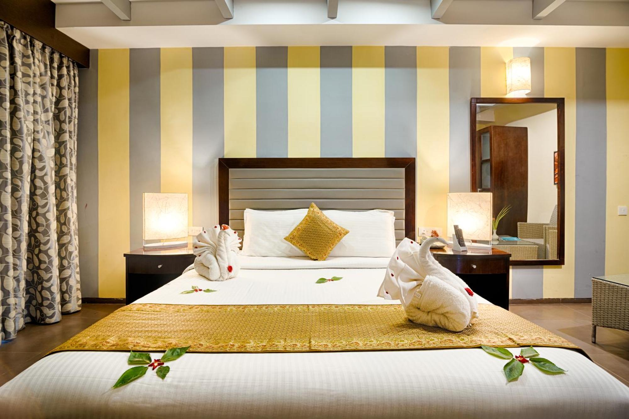 Grand Serenaa Hotel & Resorts, Auroville Bagian luar foto