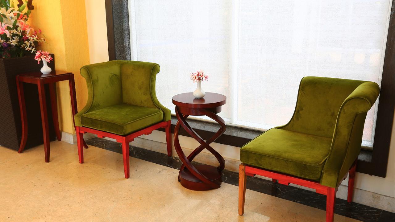 Grand Serenaa Hotel & Resorts, Auroville Bagian luar foto